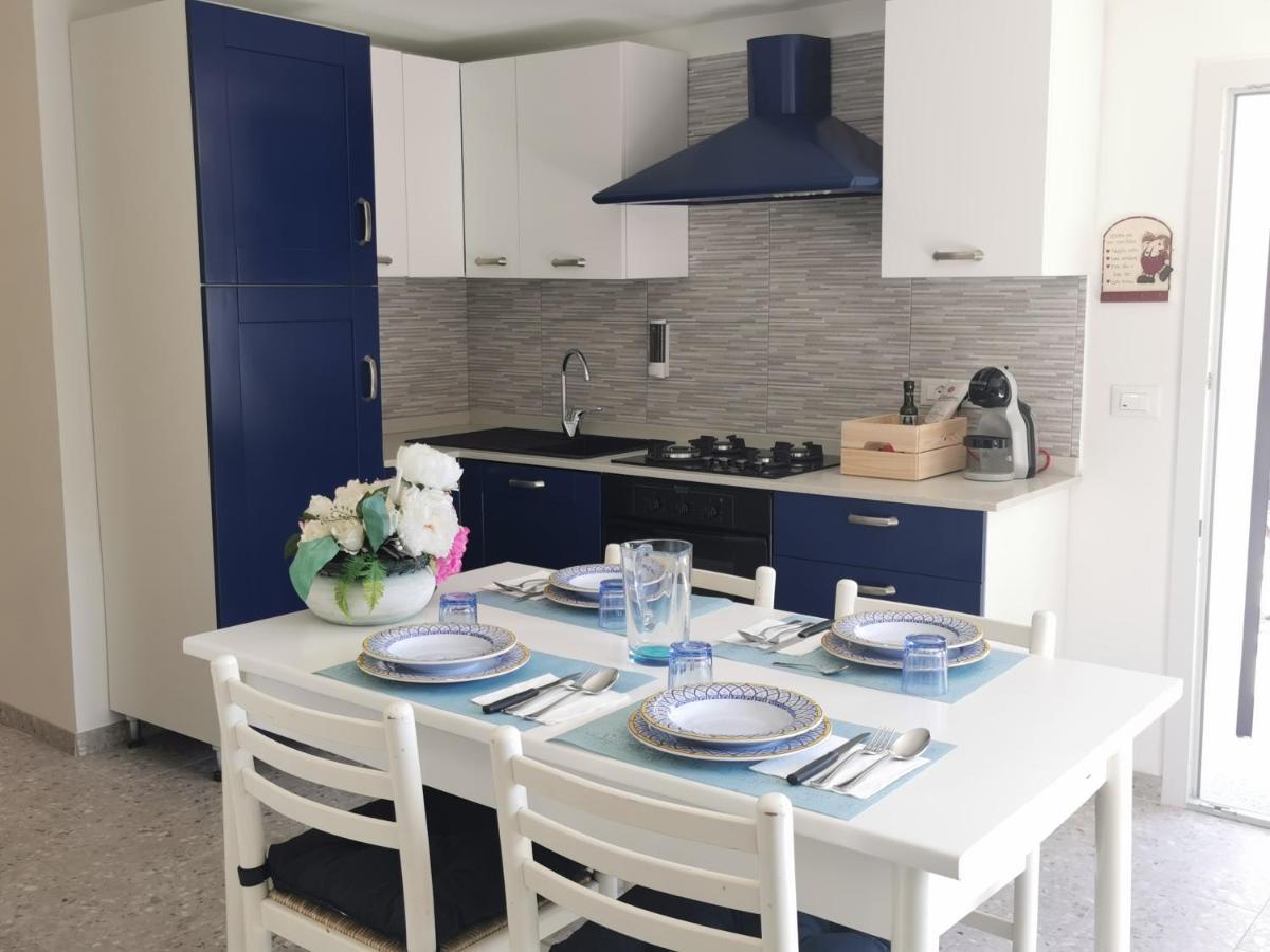 Bed and Breakfast Il Viaggio Diano Marina Esterno foto